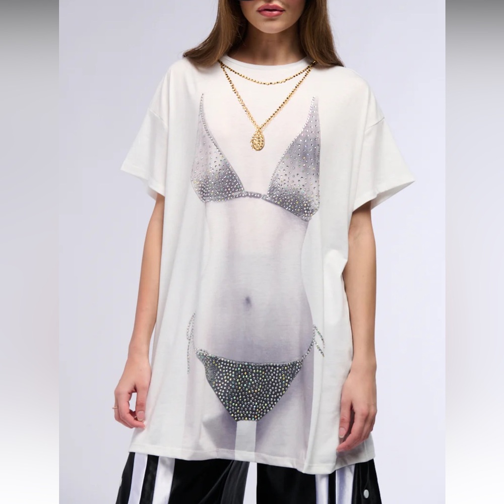 NDA EMBELLISHED BIKINI GRAPHIC T SHIRT DRESS - L